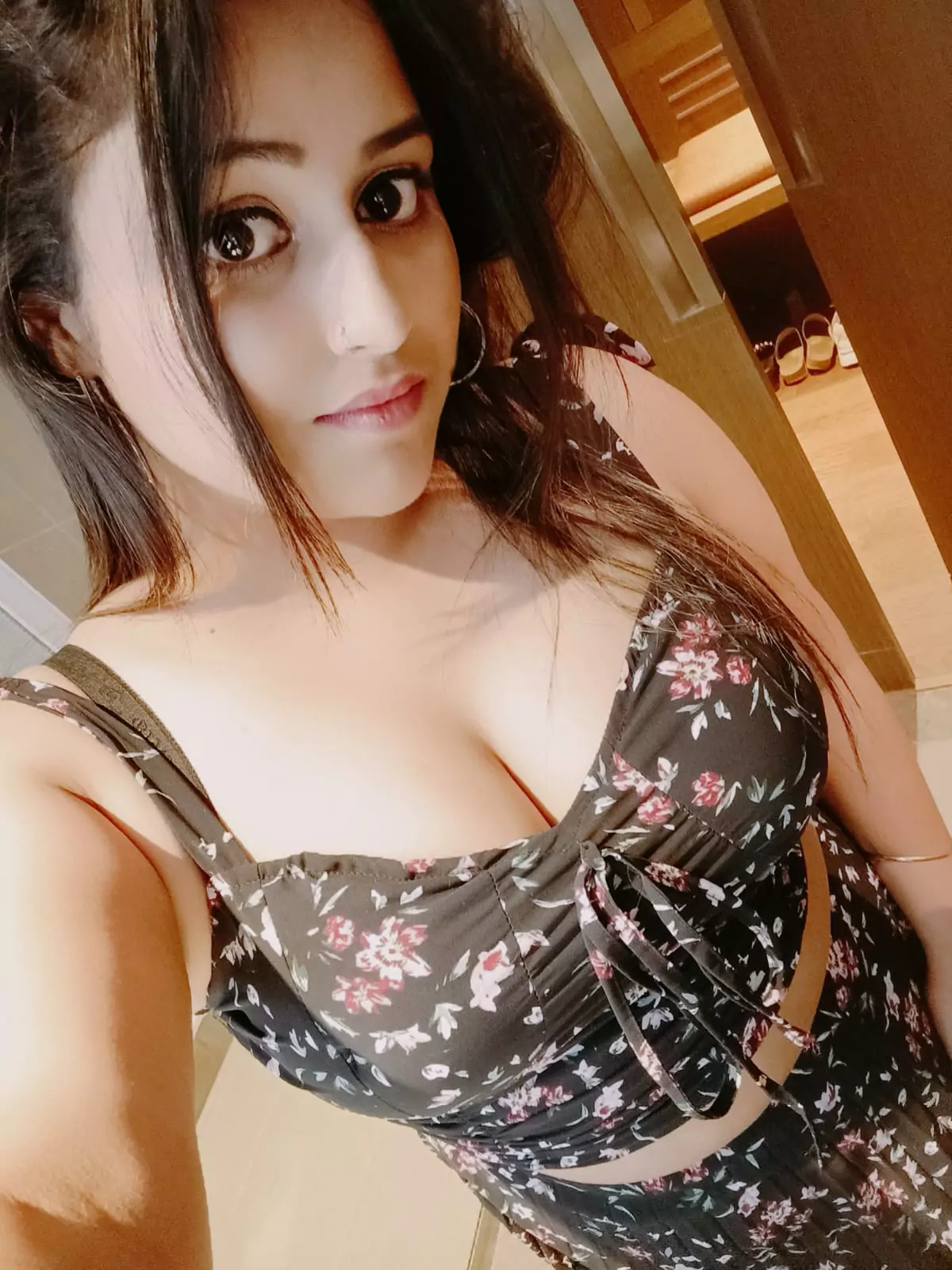 Book call girl in Roorkee